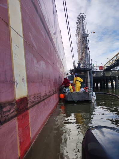 Nettoyage paquebot.jpg